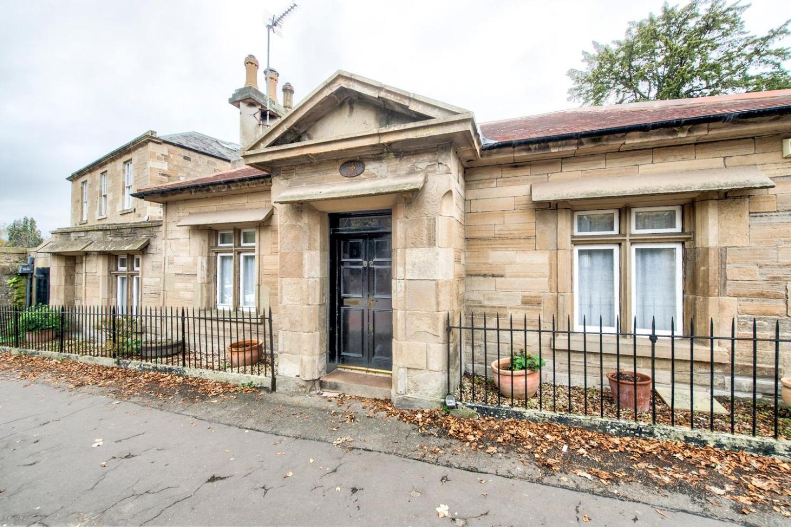 Guestready - Classic Charm Near Holyrood Park EDI Exterior photo
